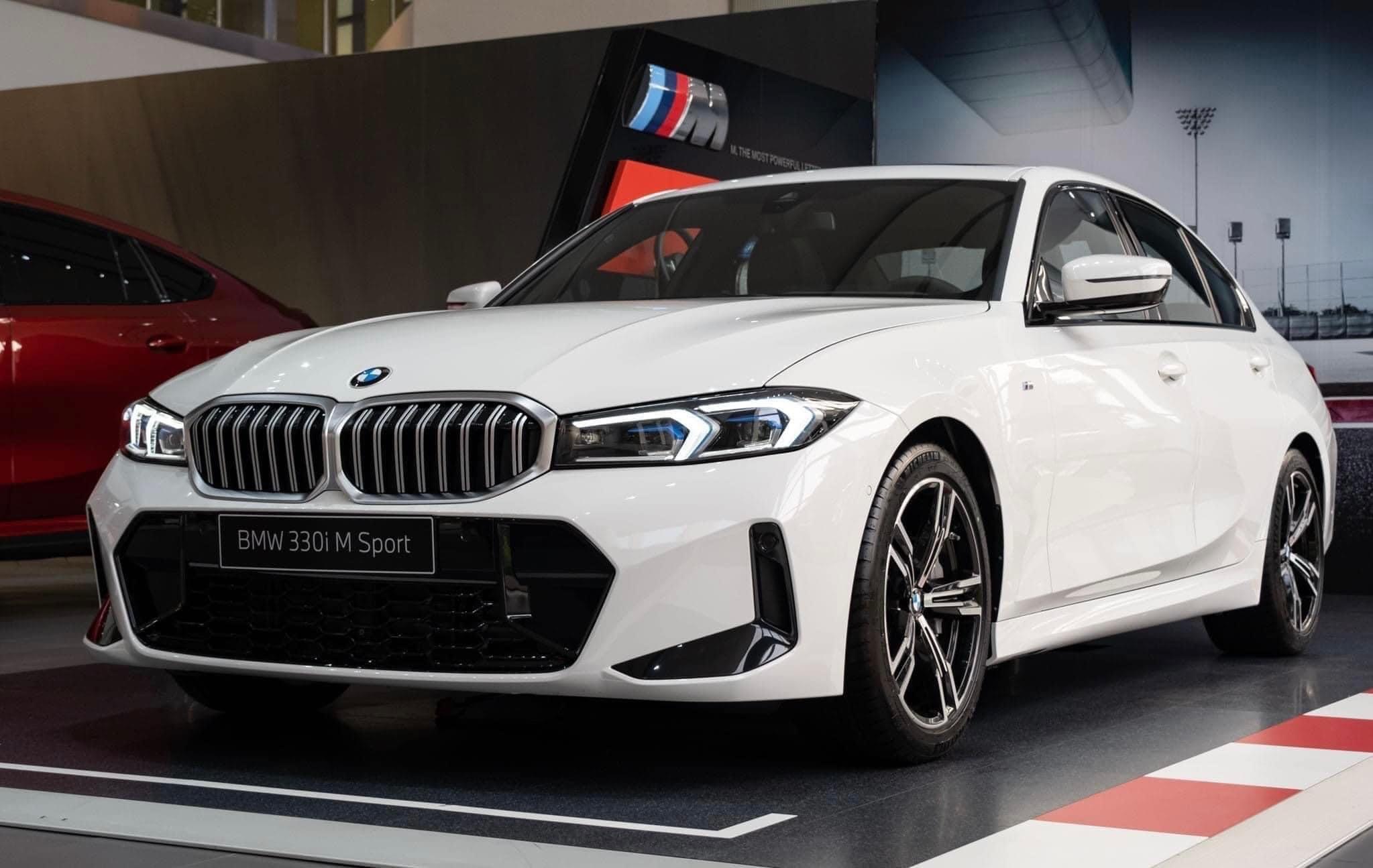 BMW 330i M Sport LCI 2025 ra mắt tại BMW Sala