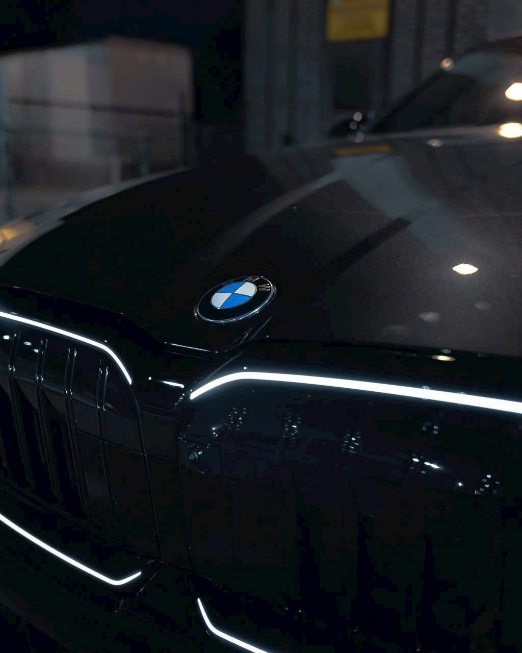 Cụm đèn hậu BMW 530i 2025